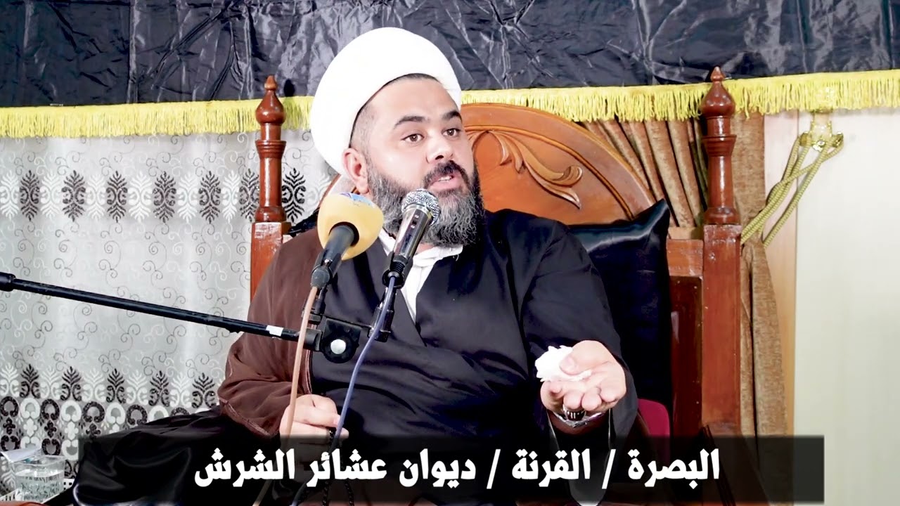 أمر الله الملائكة بالسجود وأبليس ليس من الملائكة فلماذا يعاقبه على عدم السجود لآدم .