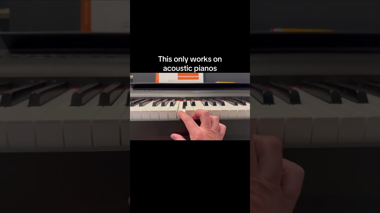 Difference between acoustic and digital keyboards #musicians #pianists #pianomusic #pianoplayers