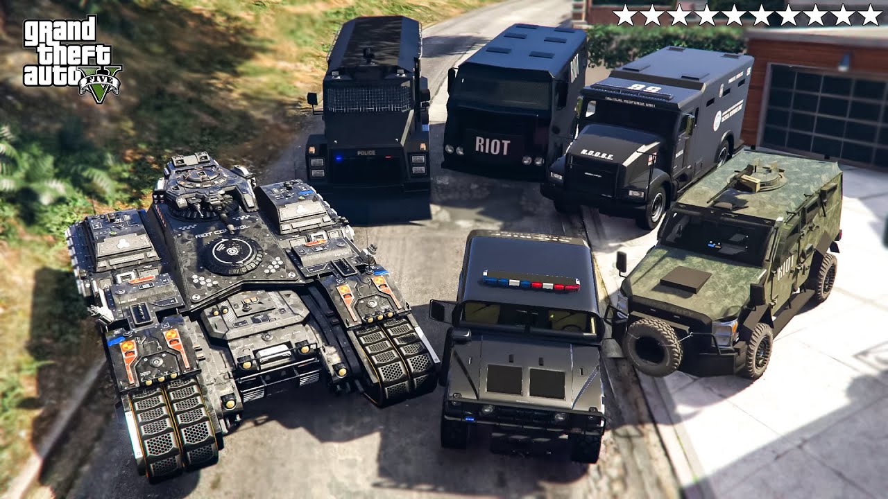 Franklin Stealing HEAVY RIOT POLICE Vehicles in GTA 5!