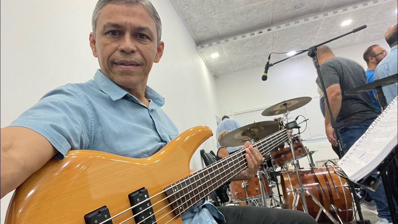 INTEVALO NO BAIXO 