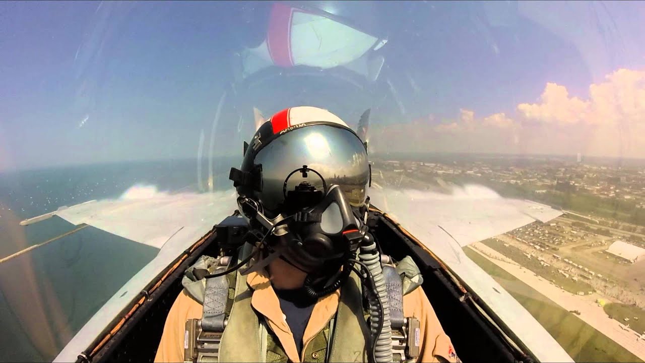 Onboard F-18 Navy Demonstration - Cleveland National Airshow