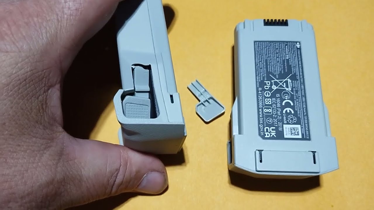 DJI Mini 3 and Mini 4 Drones have a fatal battery flaw.