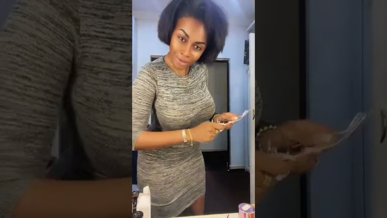 Coco Emilia - Quand tu traverses les moments difficiles&hellip;. 😭😭