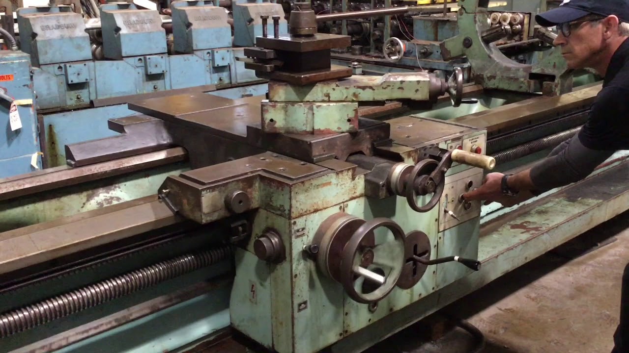 TOS SUS 80 Engine Lathe 33 x 196