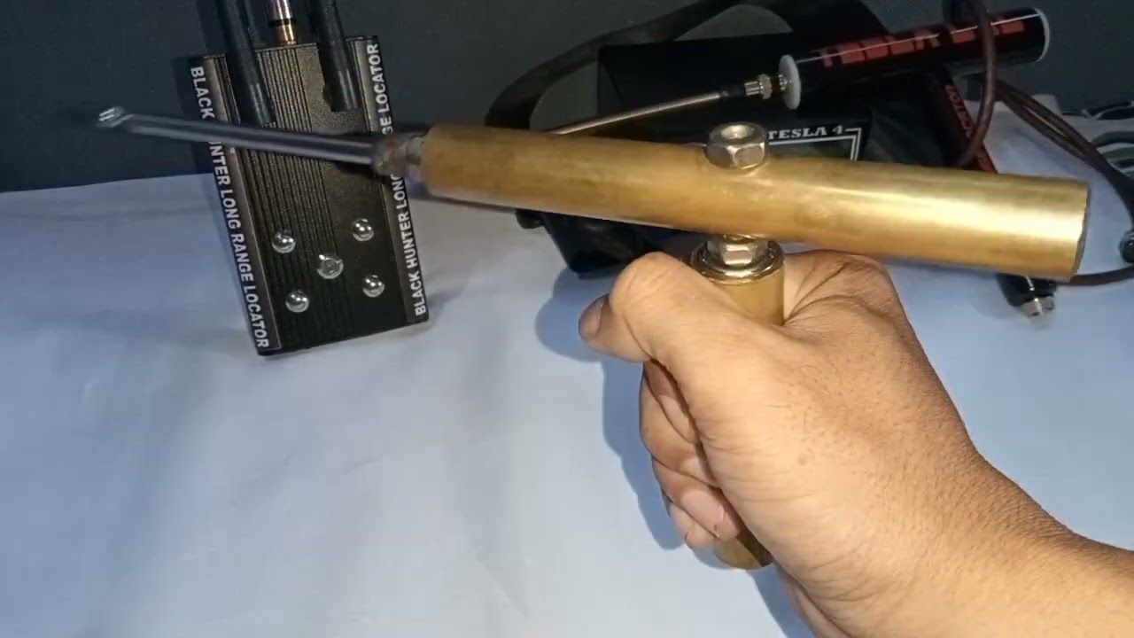 Reviewing AURABENDITA MANUAL LONG RANGE LOCATOR and LROD