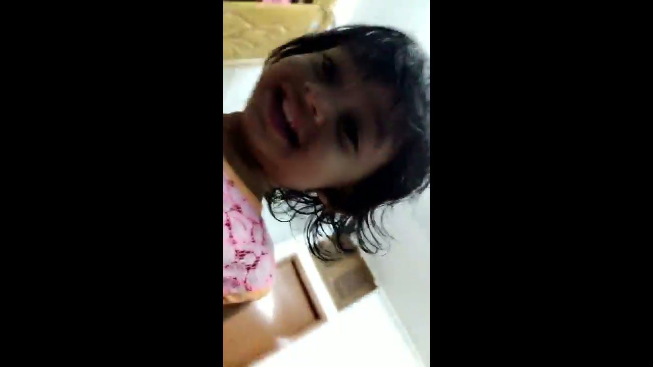 20190920 Pritula Jumping on Papa's Belly