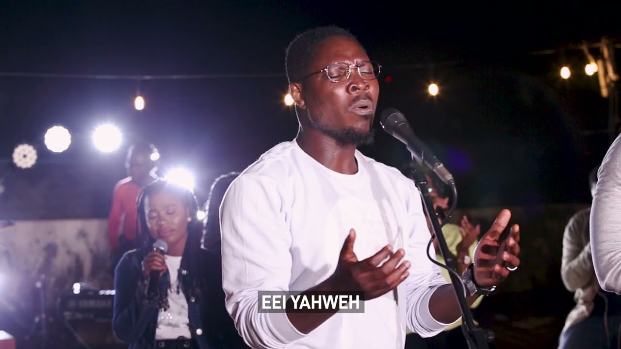 Yahweh (Song of Moses) - Akesse Brempong feat. MOG Music