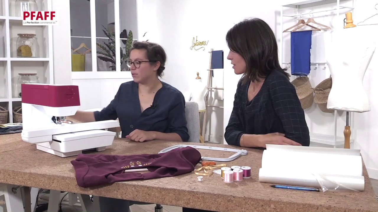 PFAFF® Creative™ 1.5 : Installer et préparer l'unité de broderie - extrait Artesane