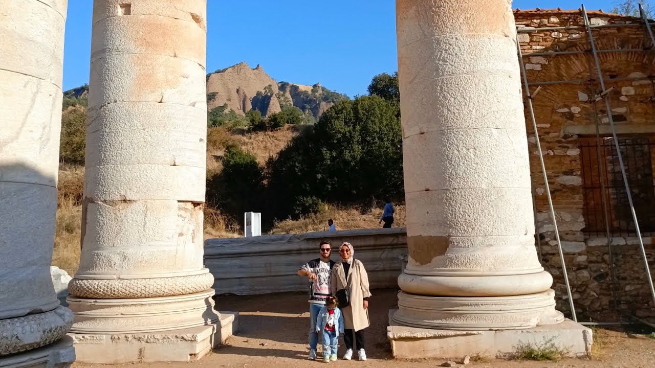 MANİSA'NIN KALBİNDE BİR DEV:ARTEMİS TAPINAĞI#Arkeoloji #AncientCity, #Shorts, #Keşfet #KültürMirası