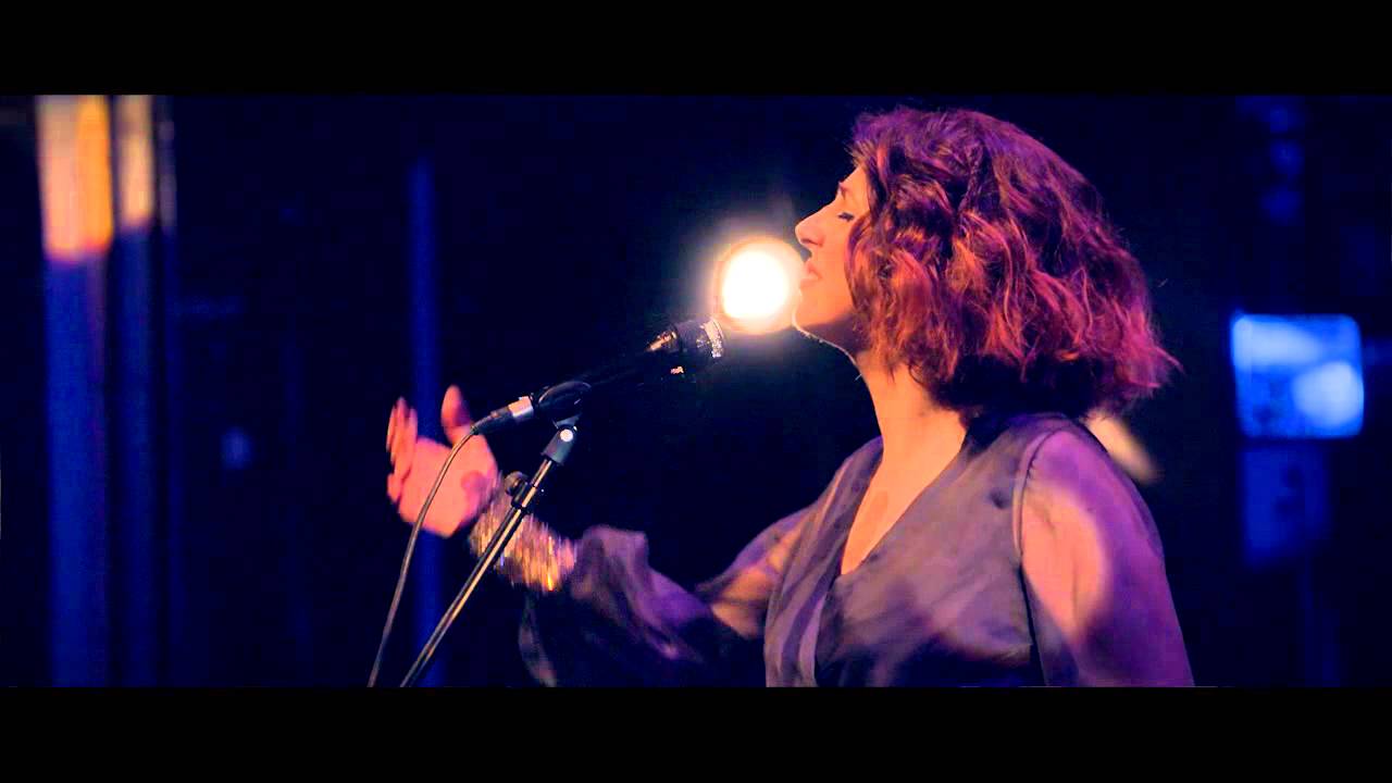 Katia Guerreiro - Quero Cantar para a Lua