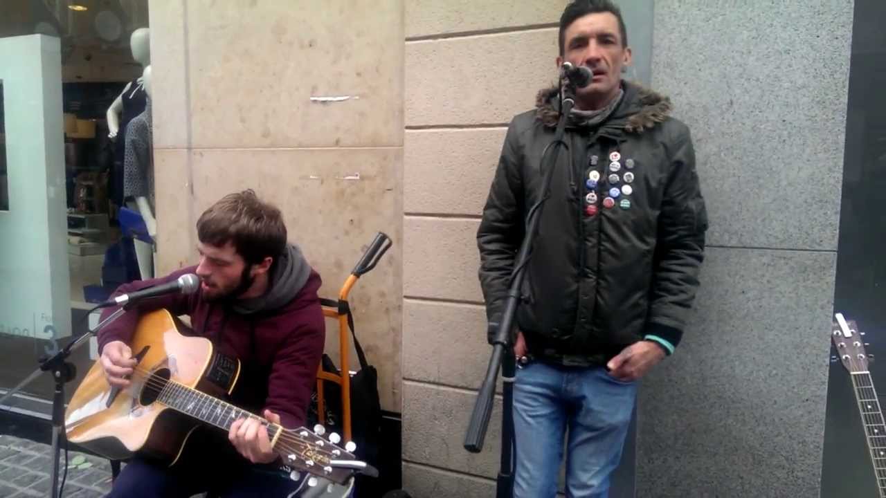 Mick Mc Loughlin and friend singing 'The Auld Triangle'