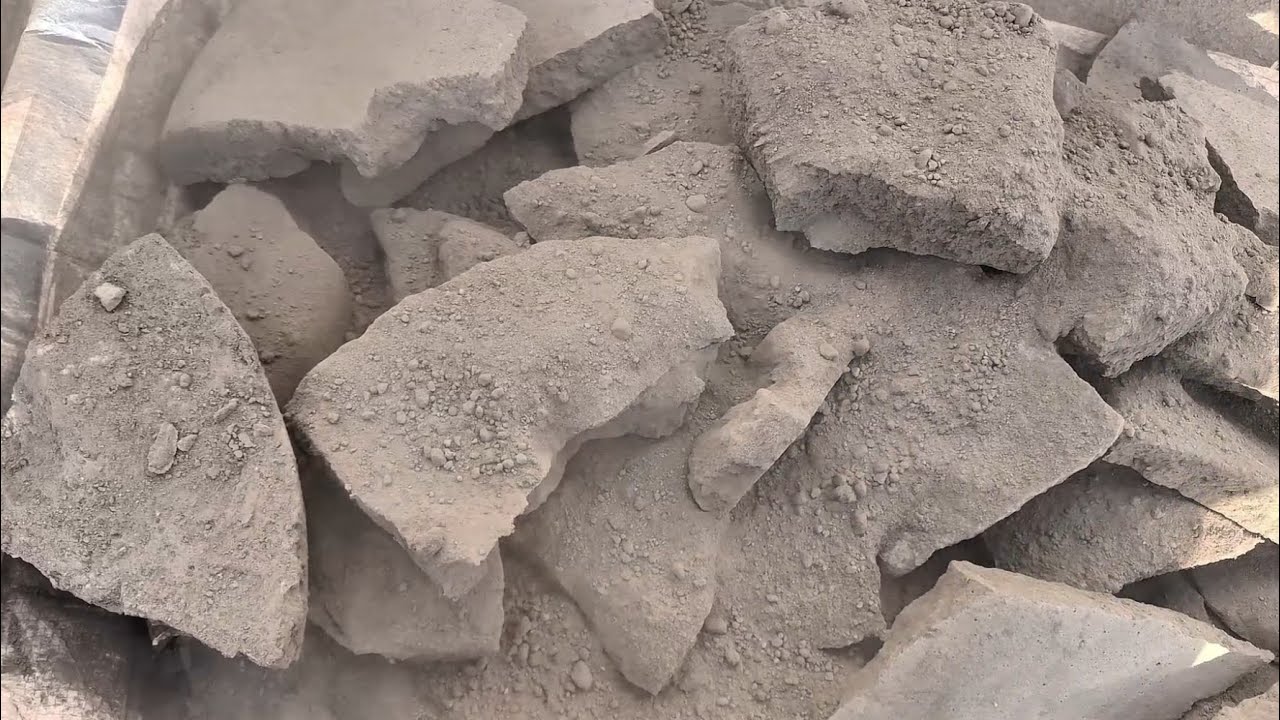 Happy birthday @nurseappl335🥳🥳 Black mud satisfying//ASMR 