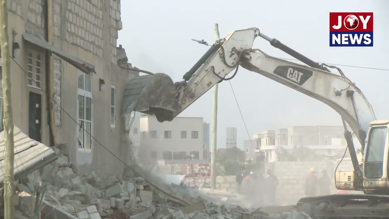 NADMO demolishes structures on Kpeshie Lagoon.