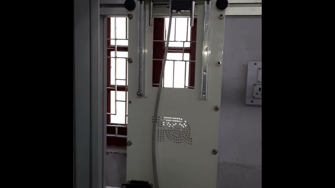 Buckling of  Thin Plate (Experiment ): laboratory Demonstration 5