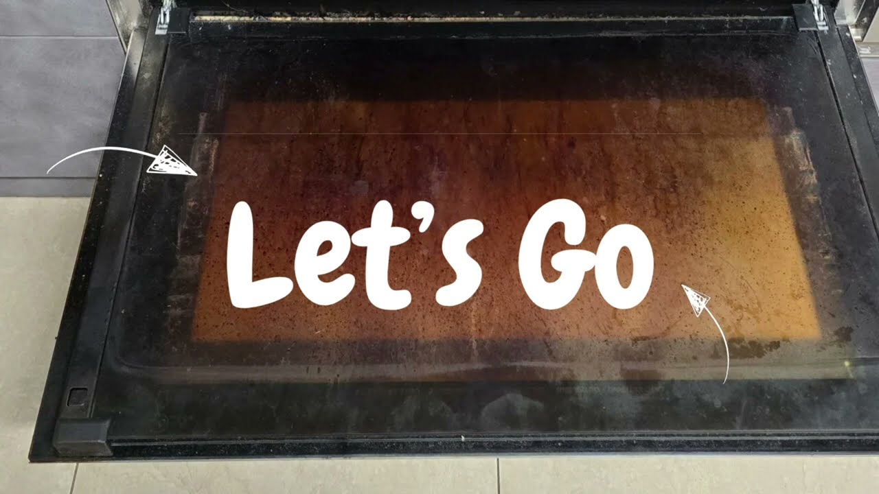 Oven Cleaning Transformation | From Burnt to Brand New in Minutes! 🔥✨