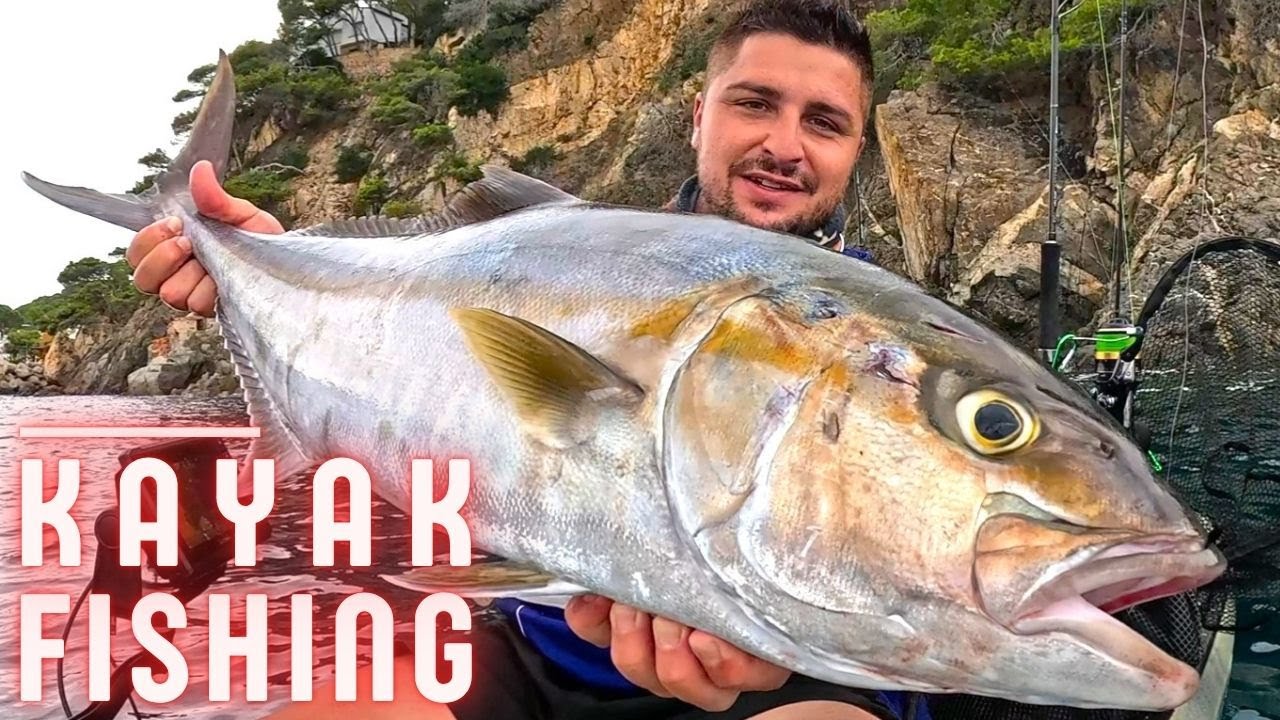 Pesca de GRAN SERVIOLA desde kayak.
