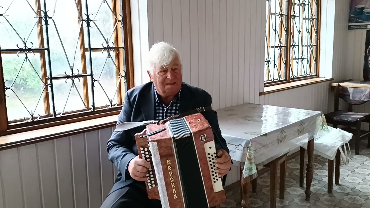 Микола Ілліч Нагуляк дає жару