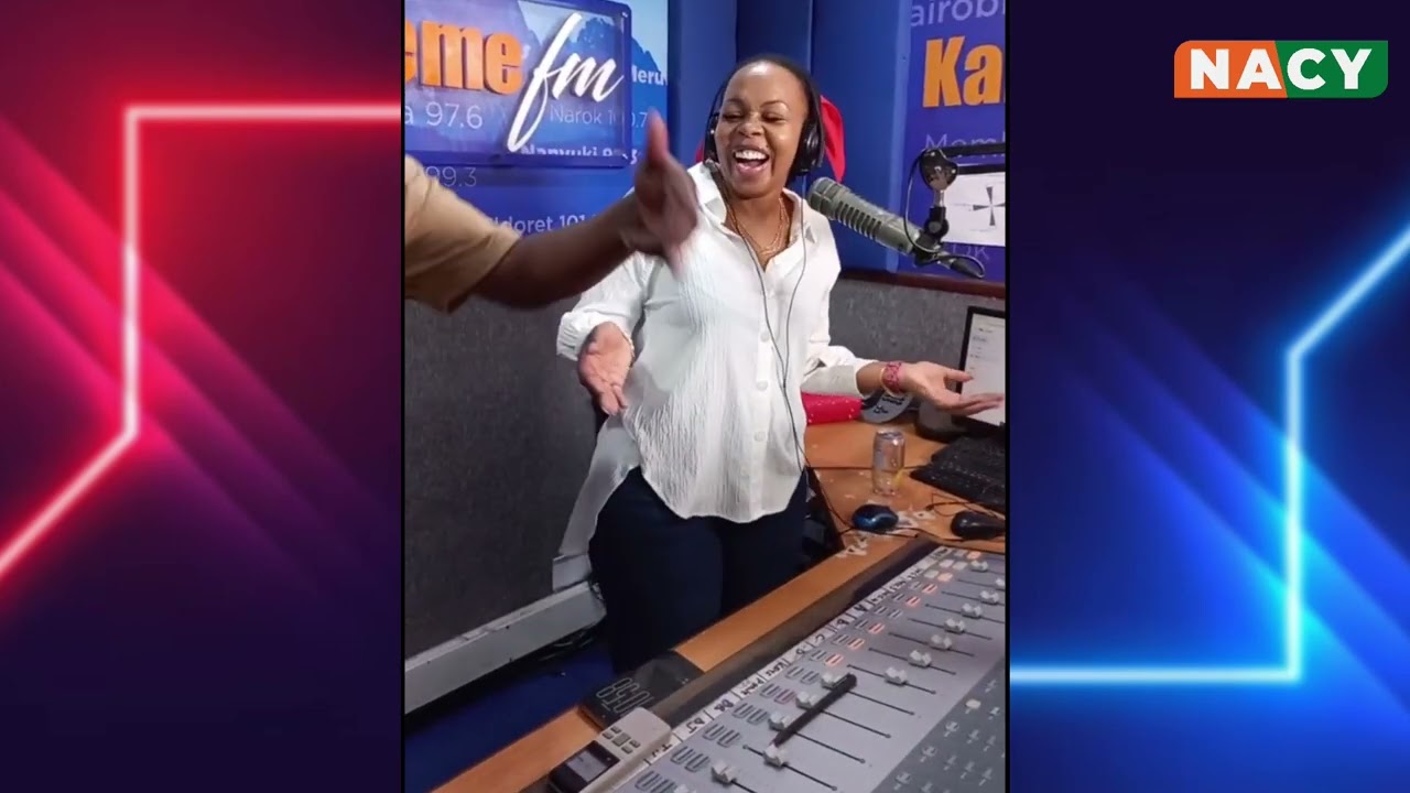 Feel free Friday-Wakirumba & Gathemba crazy dancing live Kameme Fm
