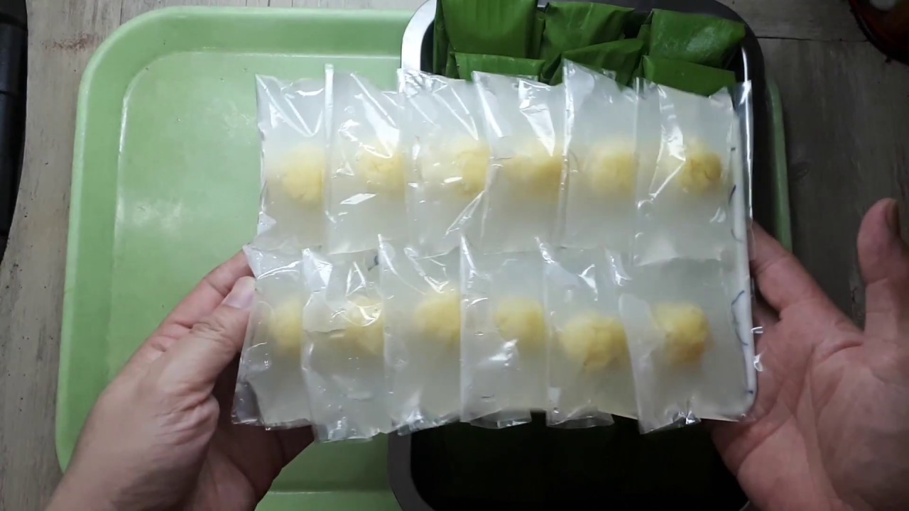 Khmer dessert - Num Slek Sros - នំស្លឹកស្រស់ -  鮮叶饼