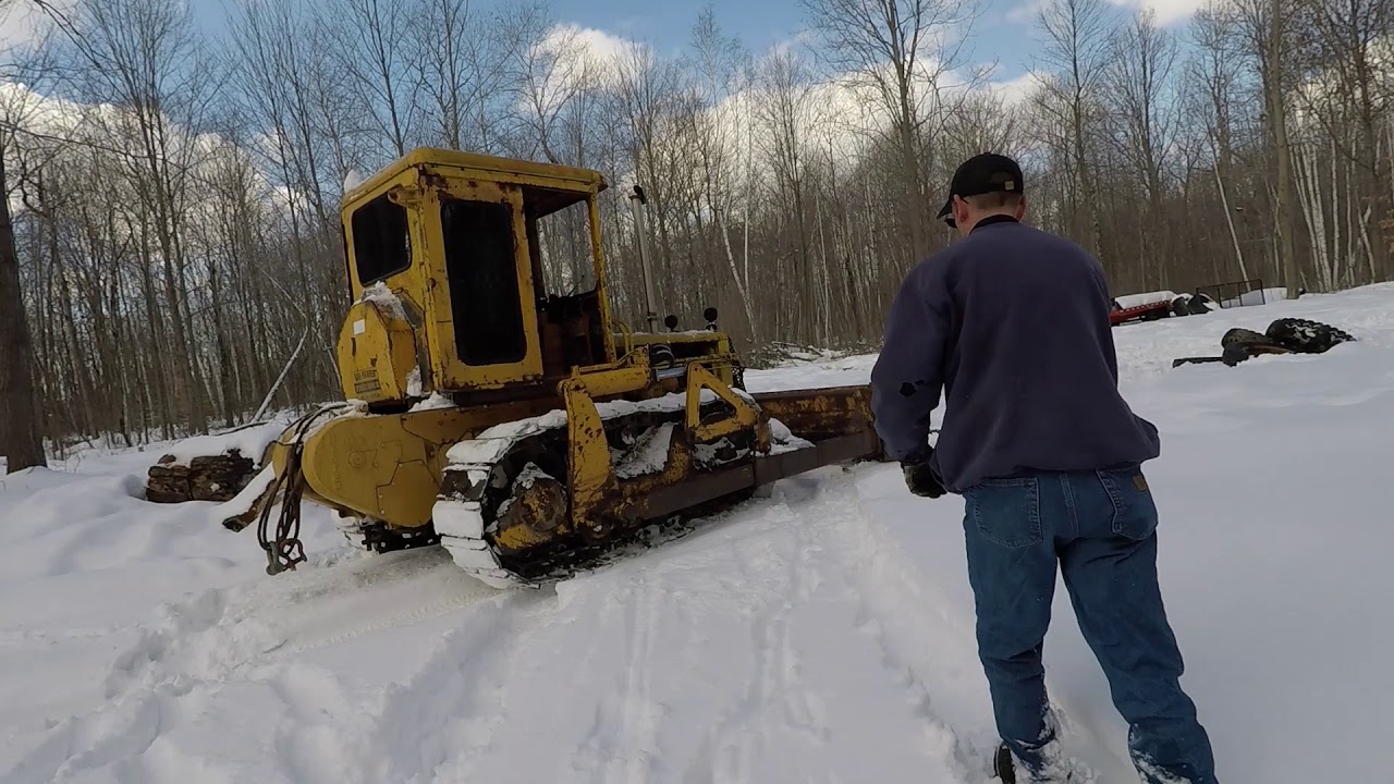 CAT D4 7U Taking Down A Widow Maker