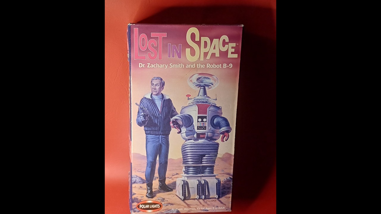 Lost in Space. Plastic models kit. 5019.