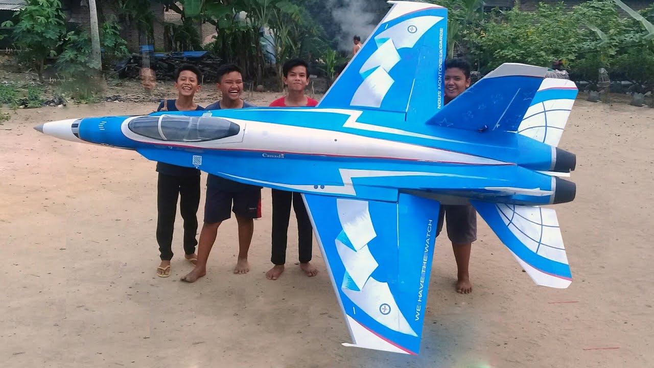 RC FOAM PLANE F18 HOMEMADE - BUILD AND FLY - NORAD CAÑADA