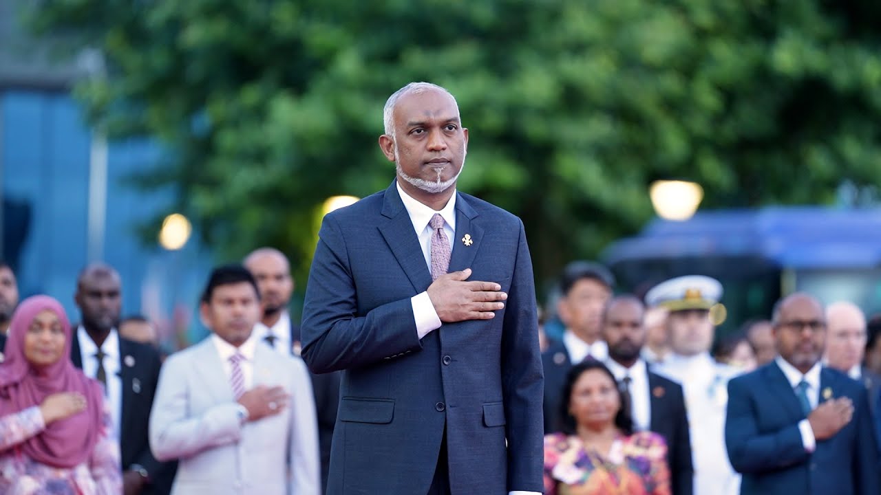 President and First Lady attend flag hoisting ceremony on 60th Independence Day