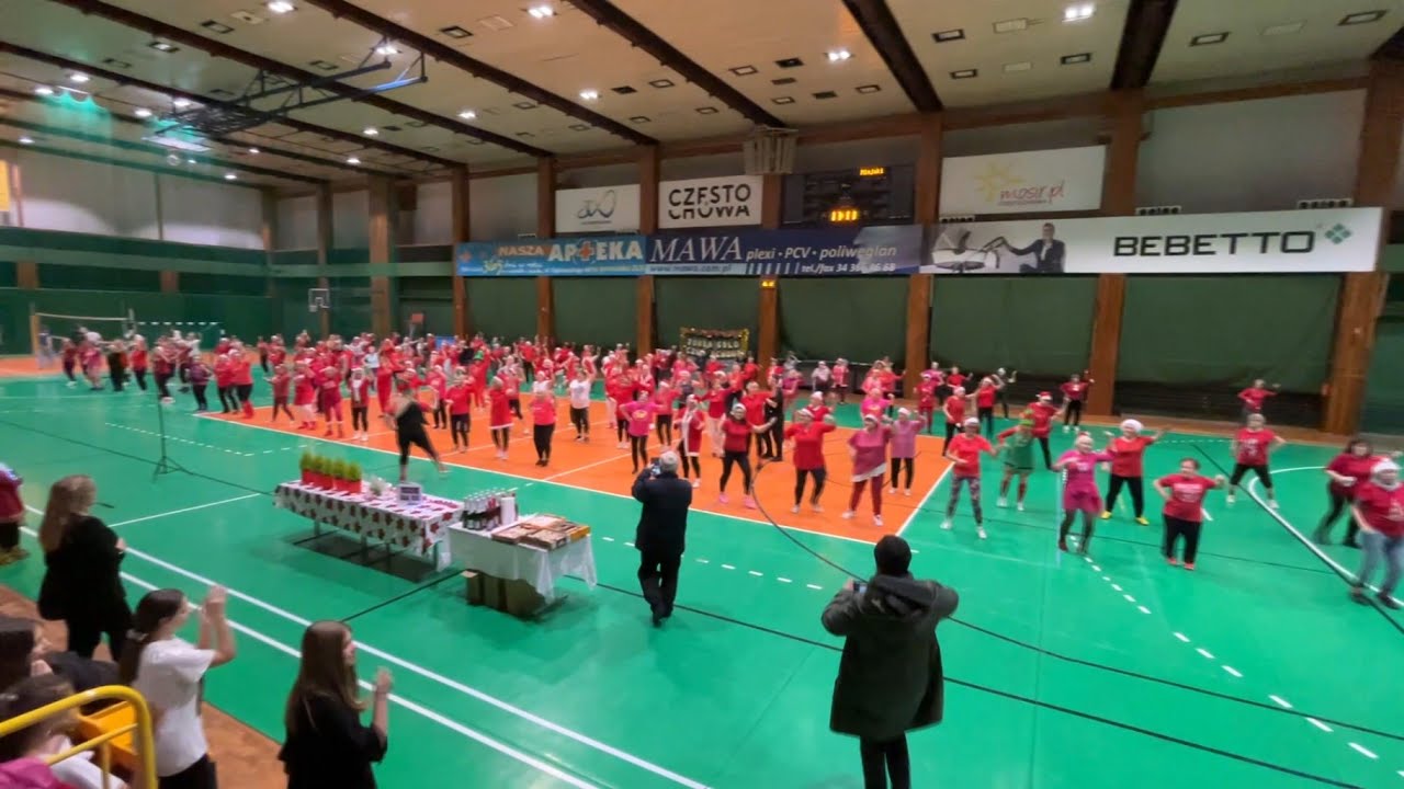 Zumbastycznie świętowały roczek