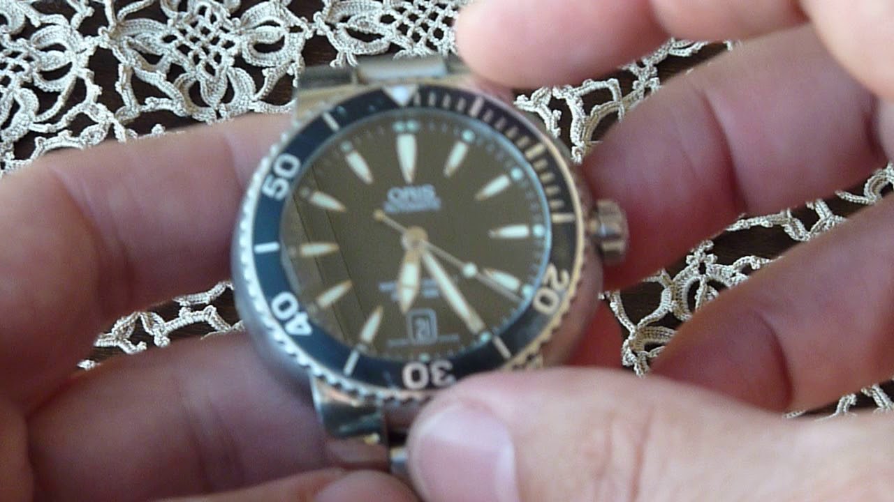 Oris TT1 Divers 7753P Black Glossy Dial
