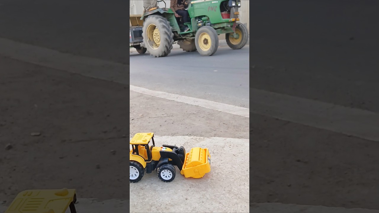 Ekta Rc tractor and 1 Ta Remote wala Auto Rickshaw Unboxing 😛