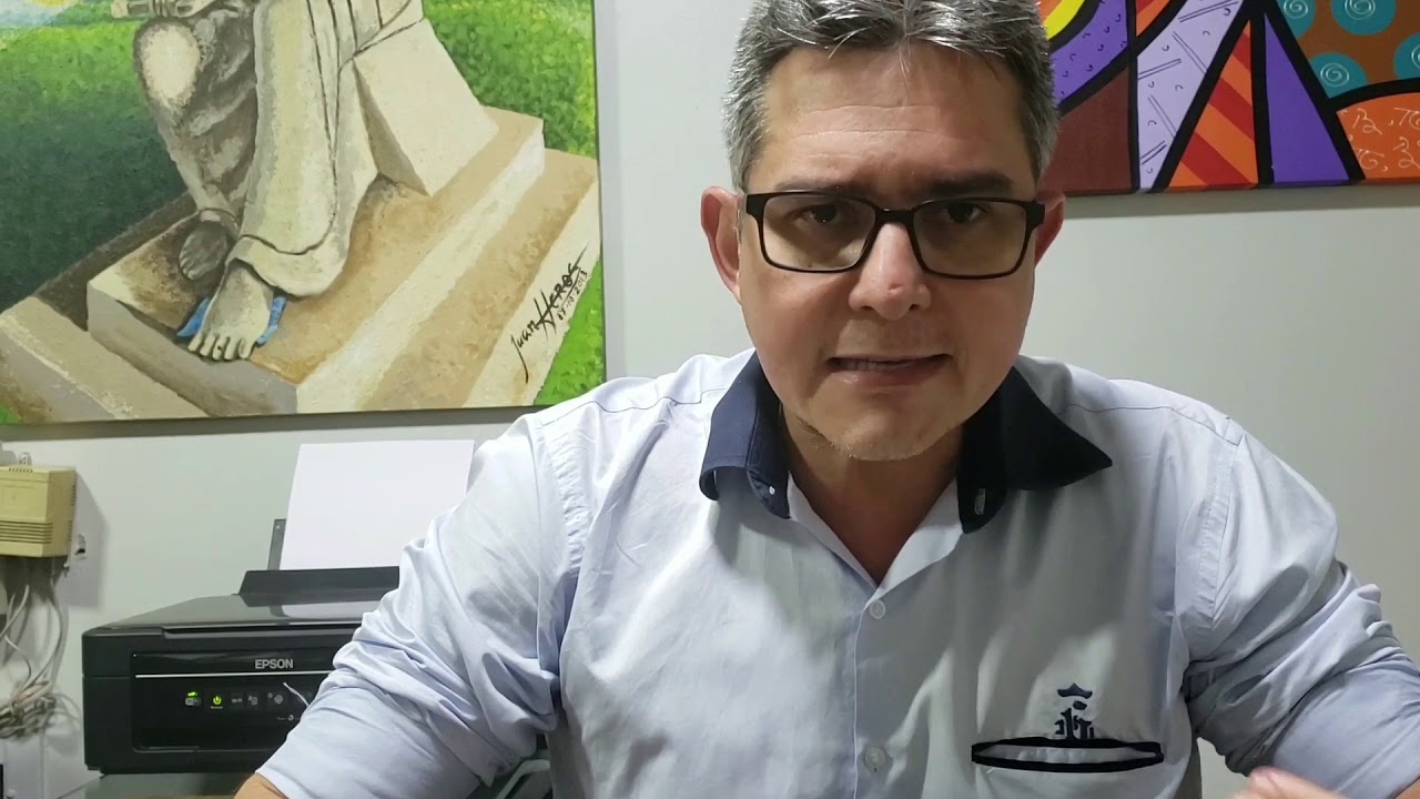 Optometrista com nível médio não pode ter consultório.