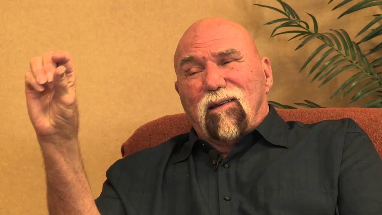 BILLY GRAHAM ON BOB BACKLUND