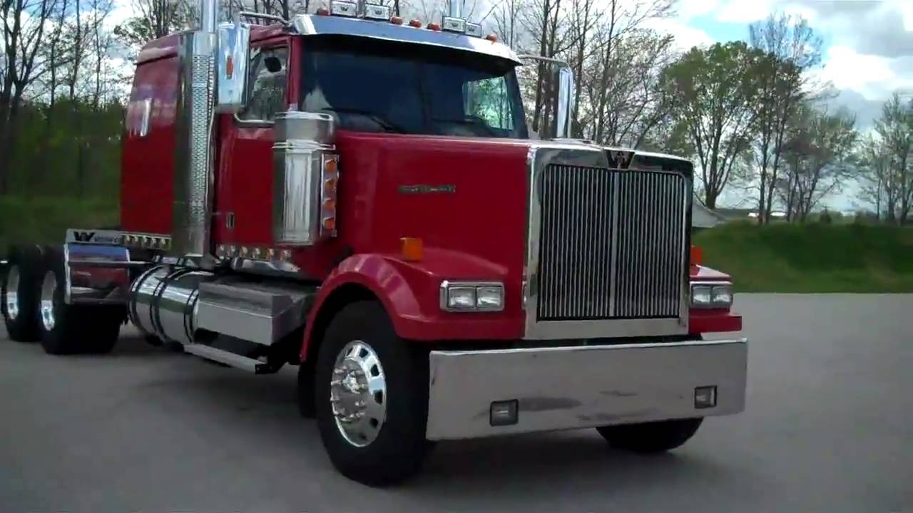 8113WH - 2009 Western Star 4900EX Flat Top