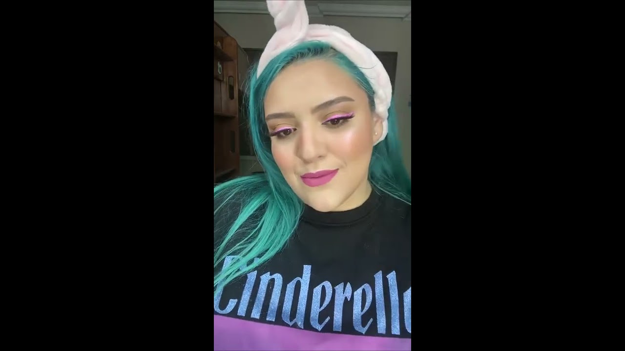 Tutorial Delineado Rosa💖/Pink Eyeliner Tutorial