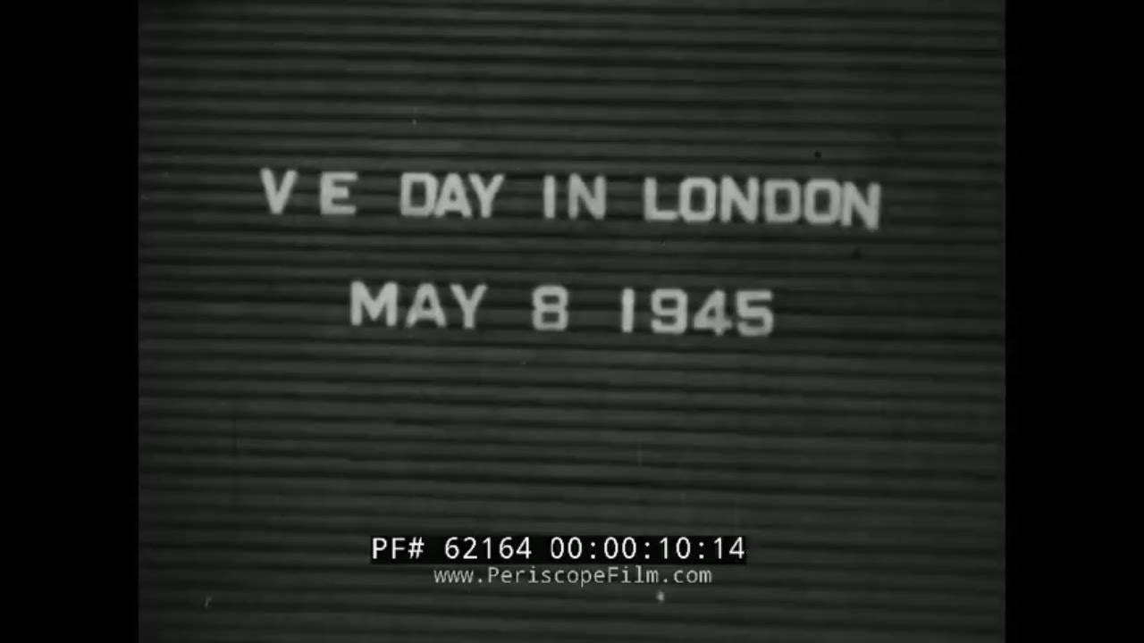 V-E DAY IN LONDON ENGLAND  MAY 8, 1945  TRAFALGAR SQUARE  PICCADILLY CIRCUS  62164