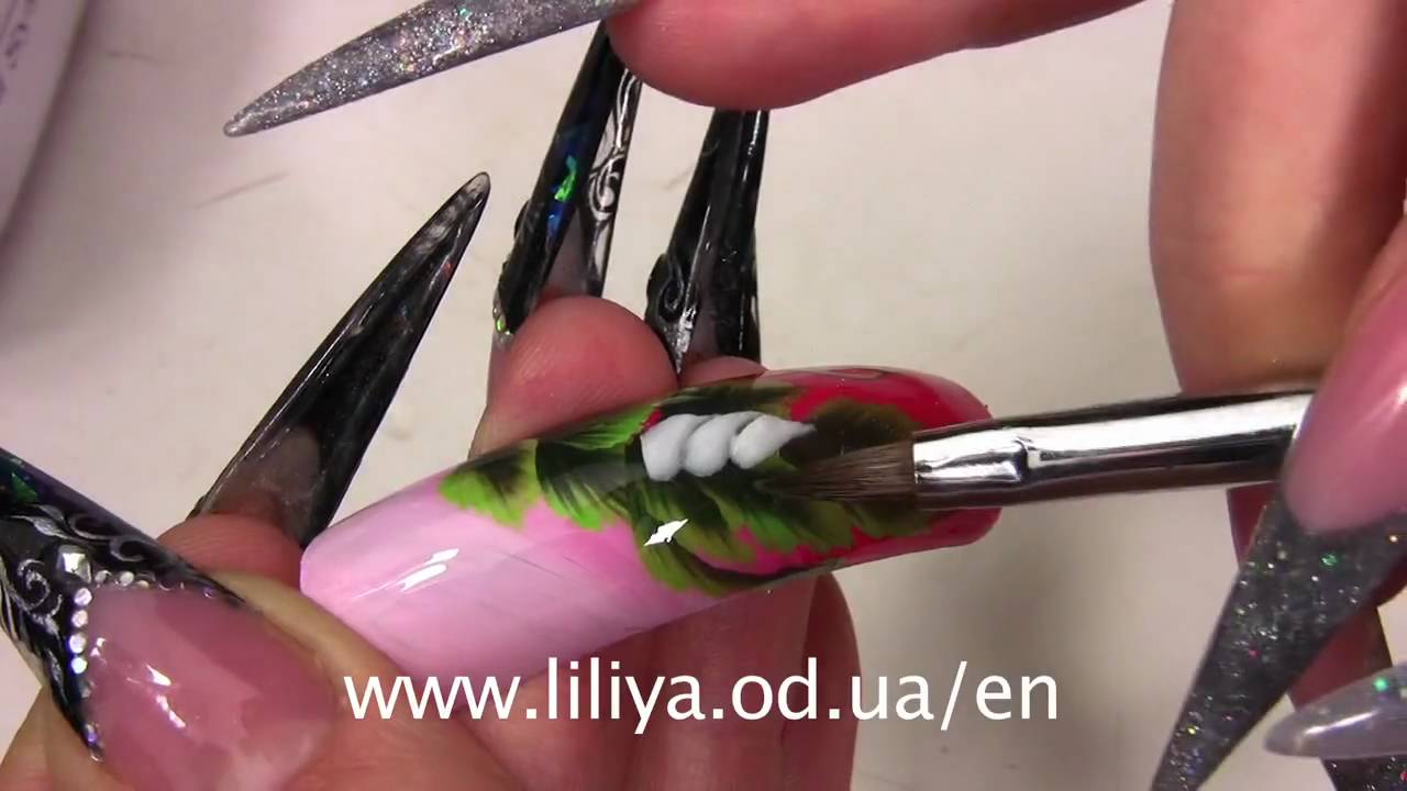 Nail Art by Liliya Sereditskaya (Christmas tree)