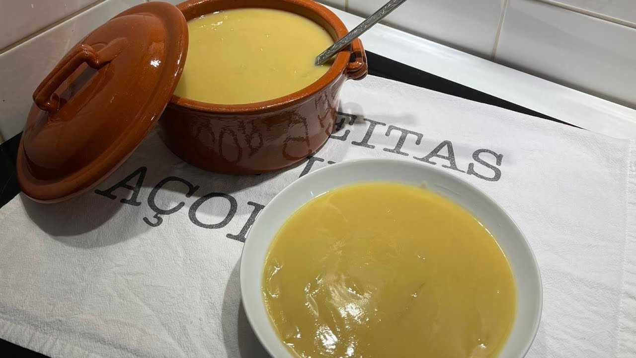 Sopa de grão de bico com chuchu/caiota