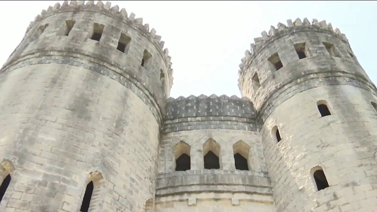 We explore the beautiful Castle Ottis in St. Augustine