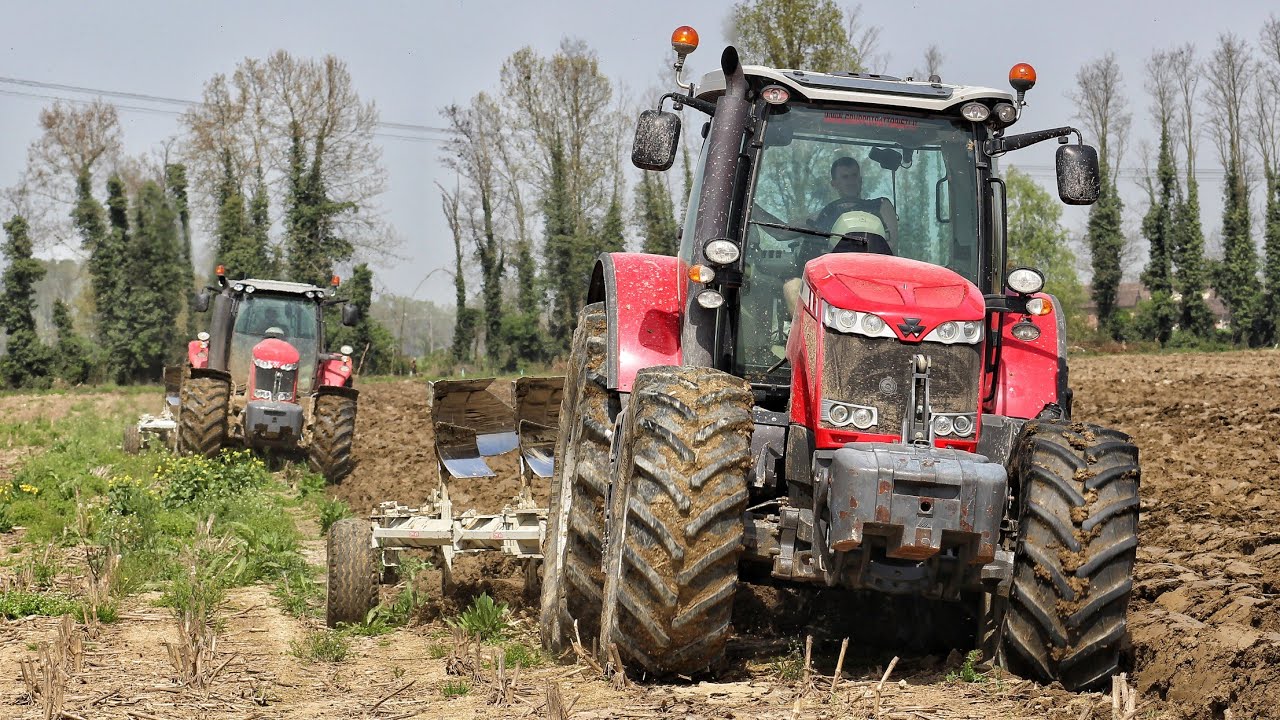 Aratura 2018 - MASSEY FERGUSON 8690-7726 | ER.MO | Big plowing in Italy