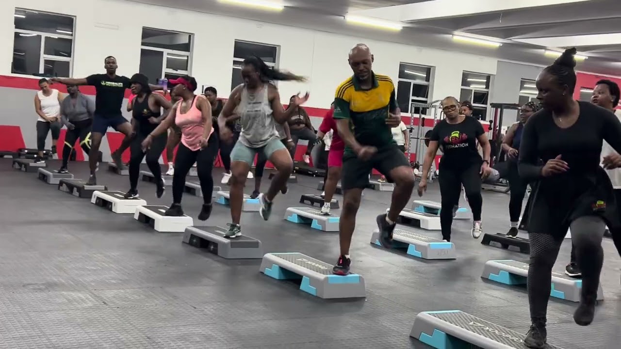 Step Monday with the head coach Thapelo