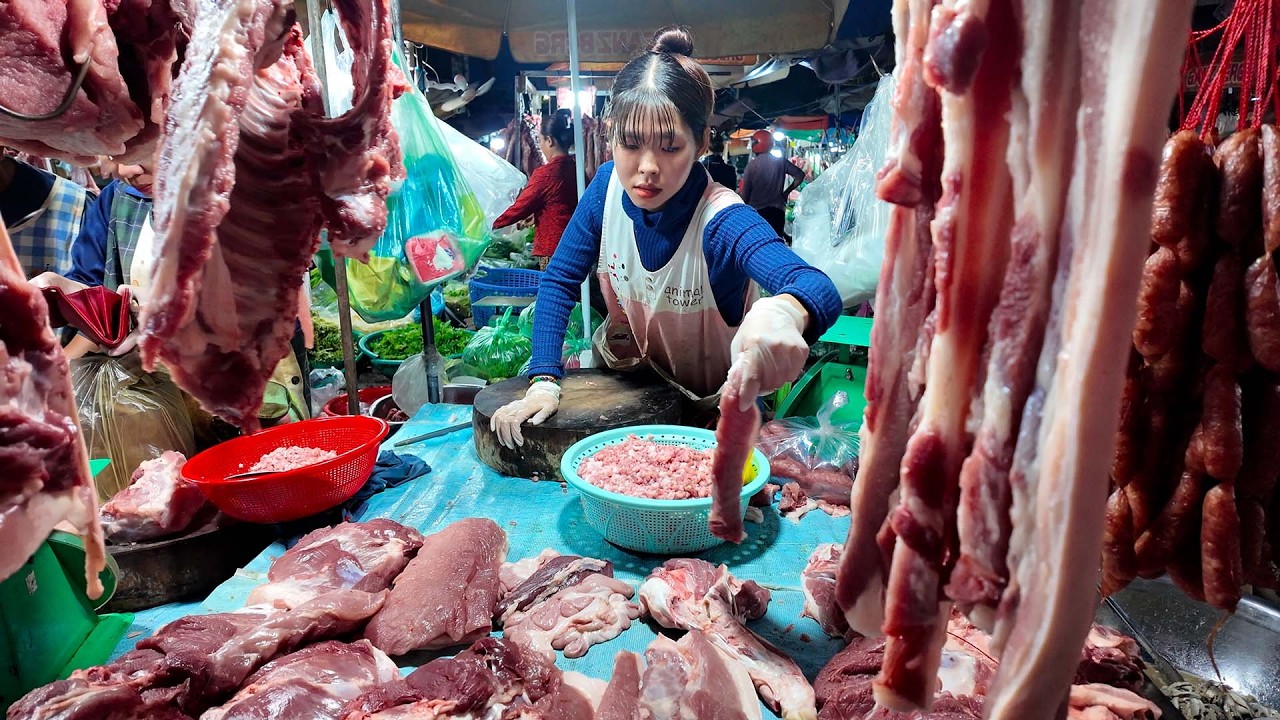 🇰🇭 Deum Kor Market Before Dawn  Busy 3–4 AM Fresh Market in Phnom Penh, Cambodia