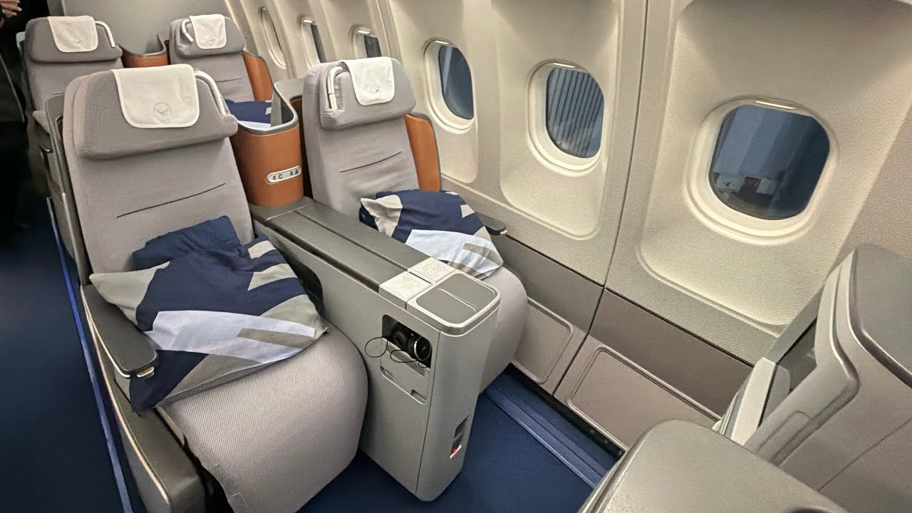 Lufthansa A340-300 Business Class - Chicago to Frankfurt [ANA RTW Award Flight 1 of 4]