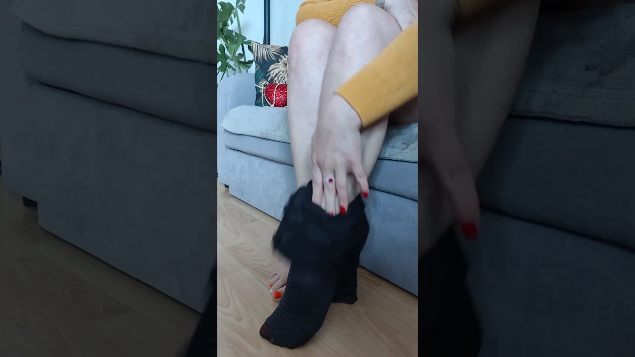 feet