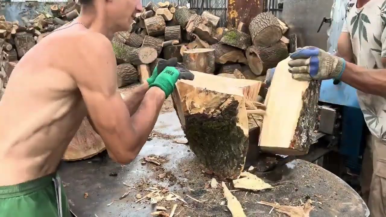 BRUTAL Wood Splitting Carnage