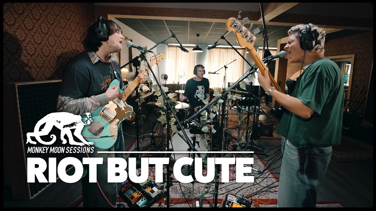 RIOT BUT CUTE | MONKEY MOON SESSIONS (DORTMUND SPEZIAL)