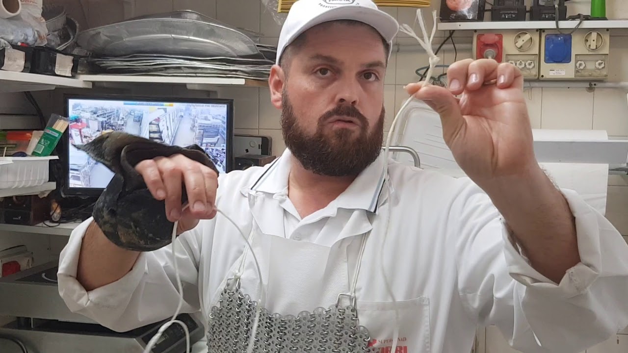 Tutorial disossare prosciutto intero