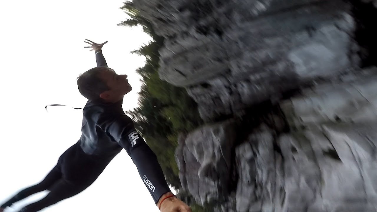 Cliff Diving Ponte Brolla (Valle Maggia, Lago Maggiore)