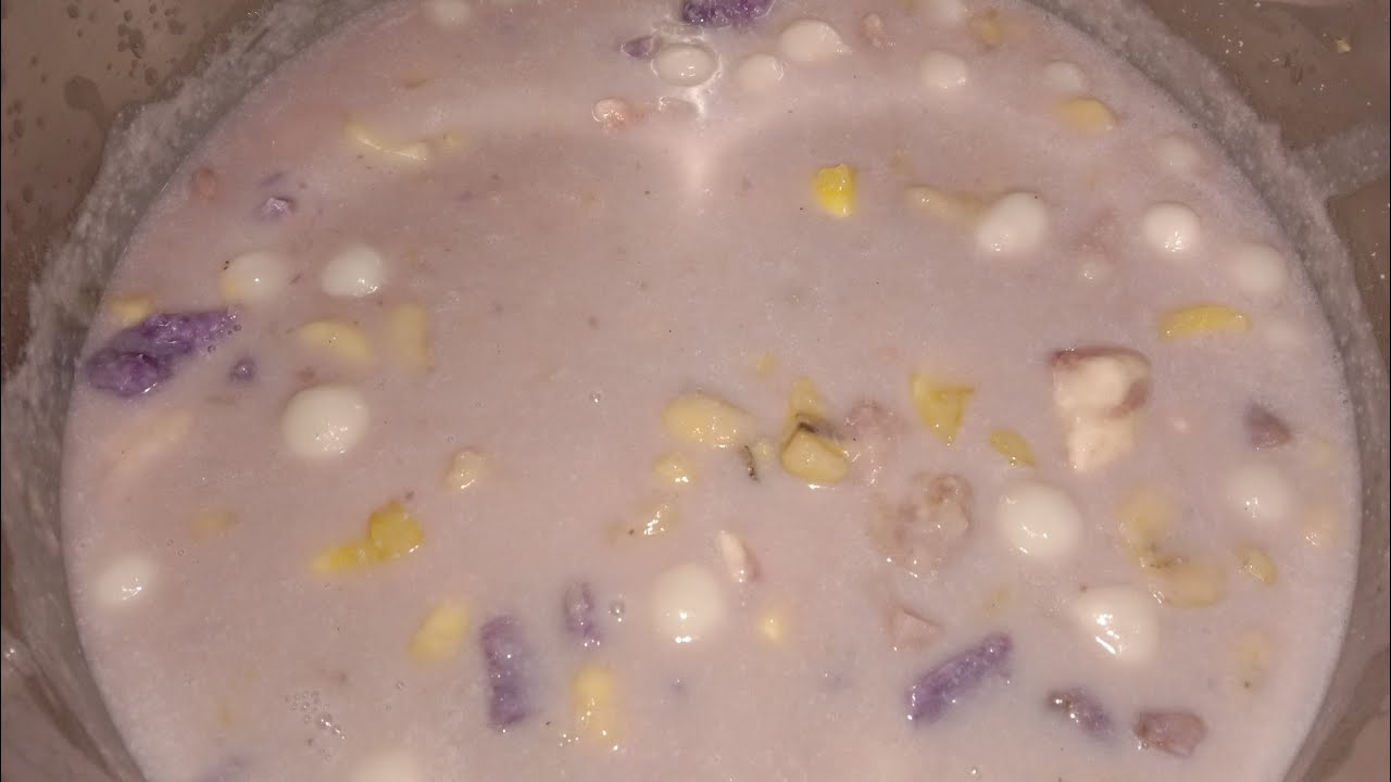 Ginataan Halo Kamoteng kahoy ube gabi saging saba+Malagkit rice bilo bil0.
