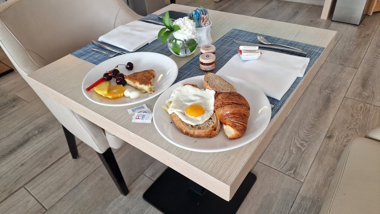 Breakfast in Hotel The Level Meliá Alicante Spain #parasailing #adventure #water #blue #sky #beach