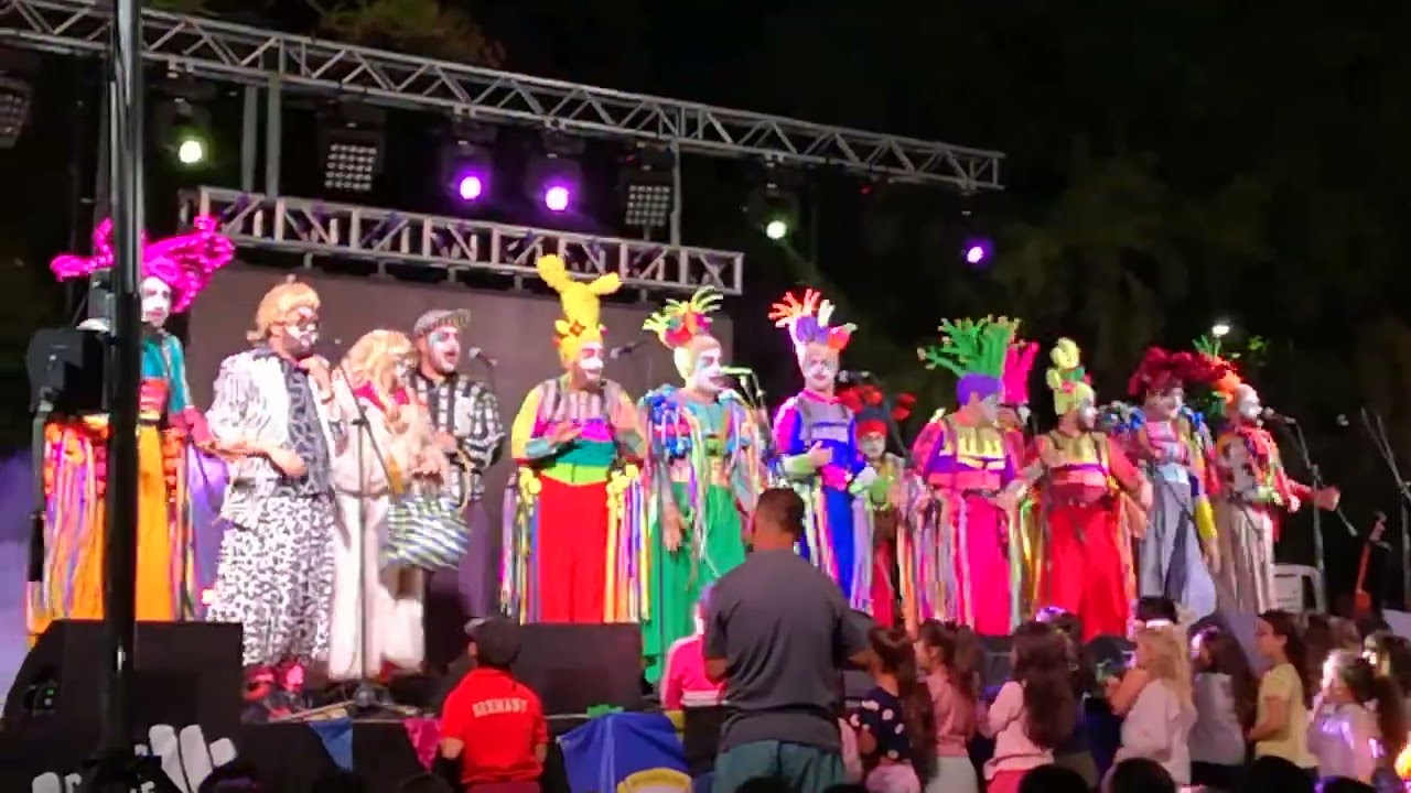 Los Piojos Resucitados, Murga Ag&aacute;rrate Catalina